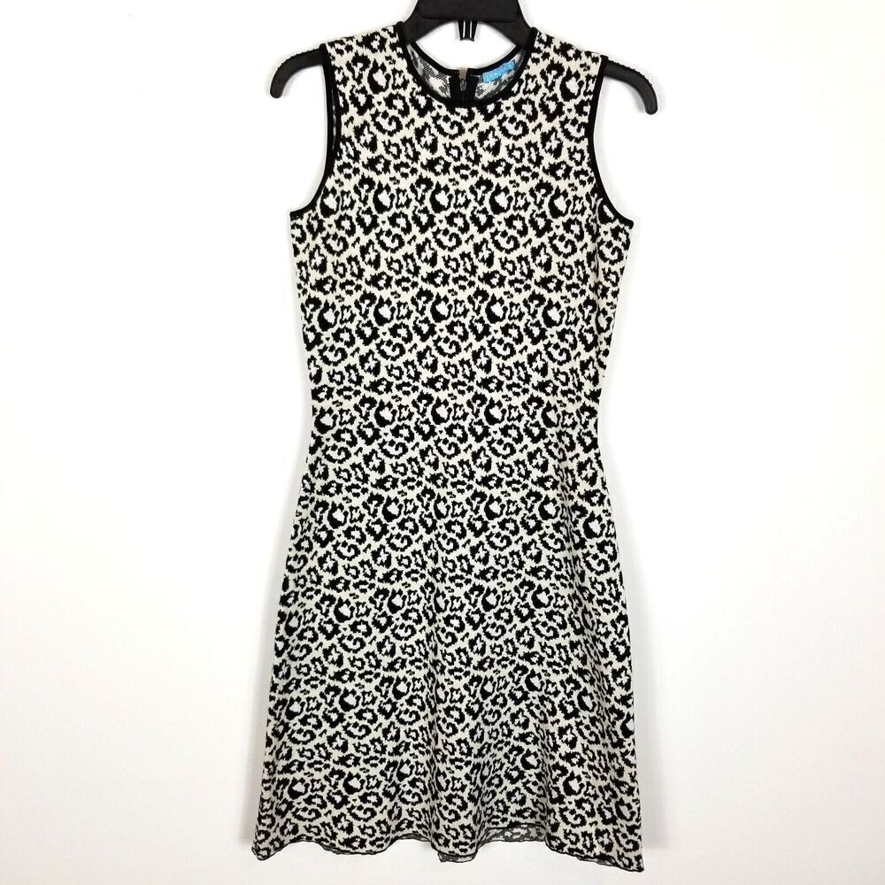 J. McLaughlin Women Soft Knit Sleeveless Dress Animal Print Size S Classic Short